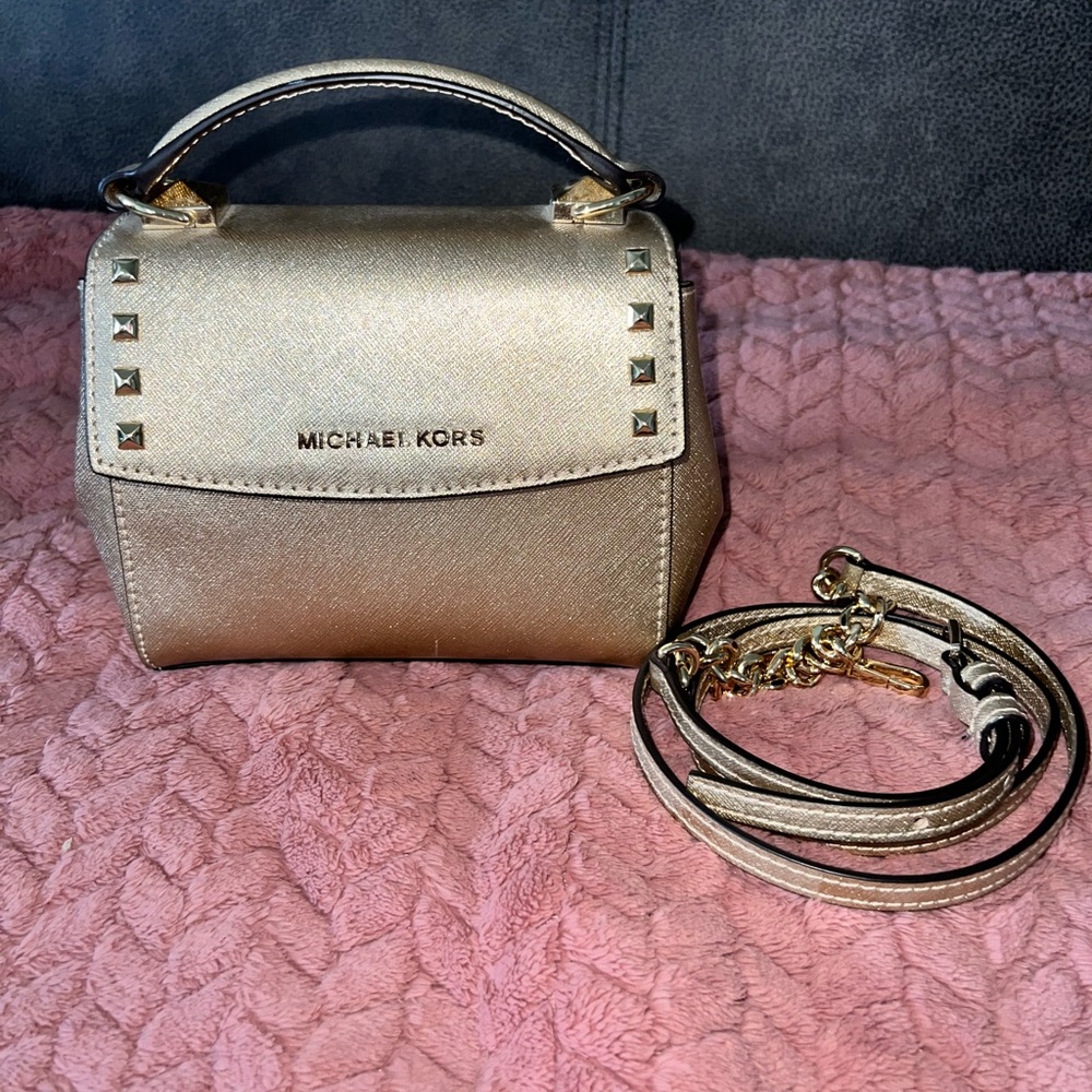 Michael Kors purse